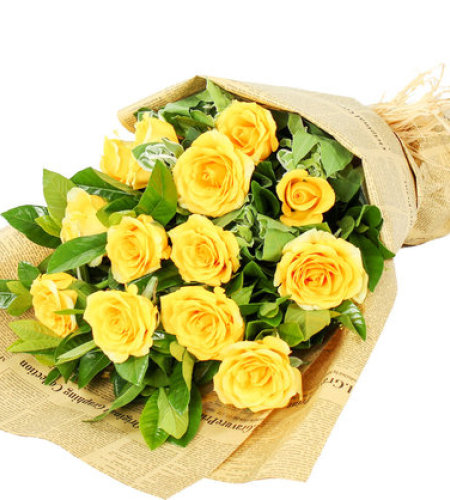 父爱无言-13朵黄玫瑰，搭配栀子叶、高山积雪