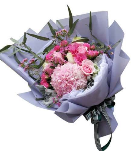 灿烂阳光-粉佳人玫瑰，绣球，钻石玫瑰，银叶菊、尤加利