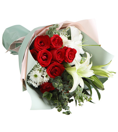 恋曲-红玫瑰9枝，白百合1枝，白色雏菊2枝