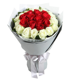 浪漫爱情-红玫瑰12枝，白玫瑰17枝