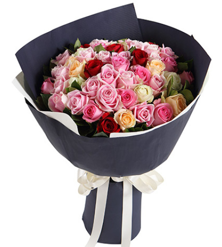 浪漫絮语-（戴安娜粉玫瑰或者玛利亚粉玫瑰）32枝，白玫瑰6枝，香槟玫瑰6枝，红玫瑰6枝