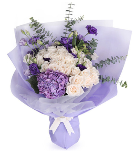 爱的记忆-33枝白玫瑰，1枝紫绣球，6枝紫色洋桔梗