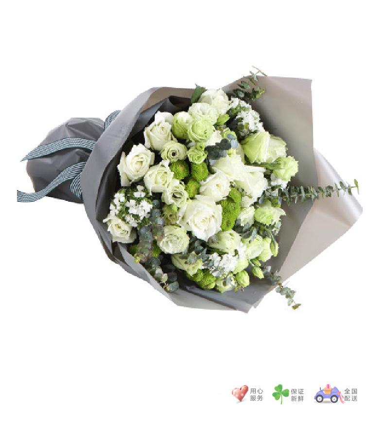 月光女神-白玫瑰11枝，绿色桔梗5枝，小菊3枝，白色石竹梅4枝-鲜花速递