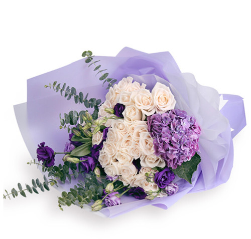 33枝白玫瑰，1枝紫绣球，6枝紫色洋桔梗1-2